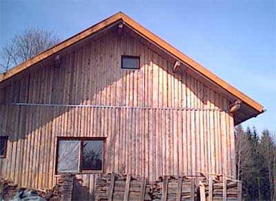 Der fertige Schuppen - April 2003